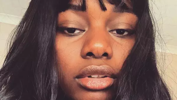 close-up photo of MYNA