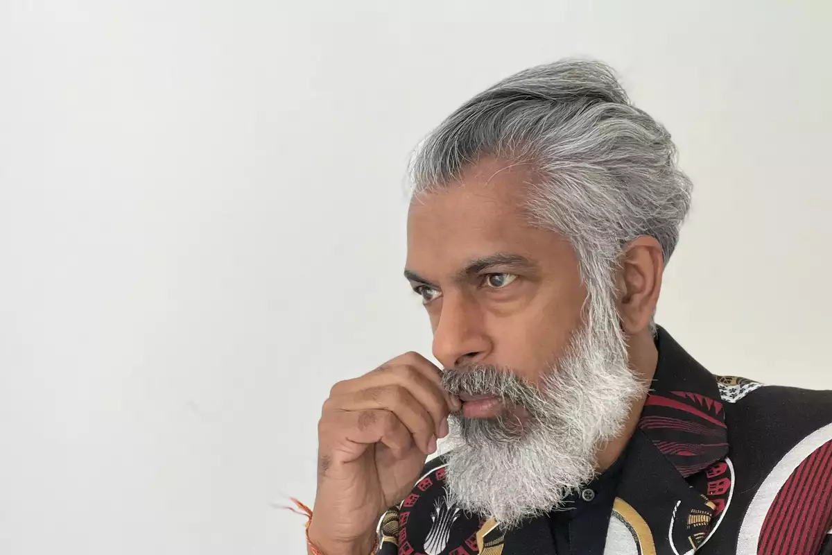 Side profile of Keith Khan