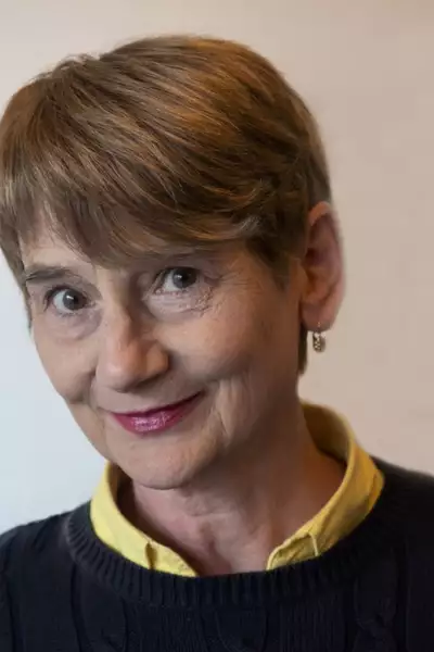 Headshot of Vanda Hagan