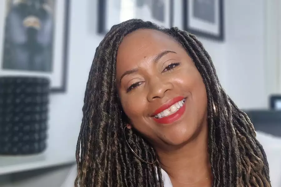 Headshot of Jackie Michaela