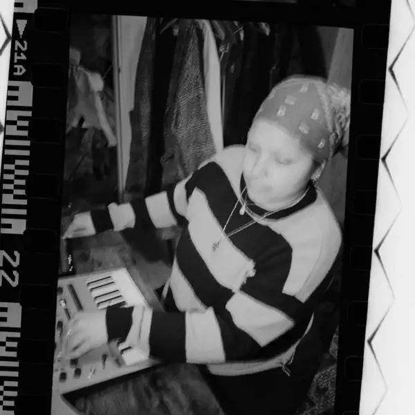 Photograph of Izzy Odelola