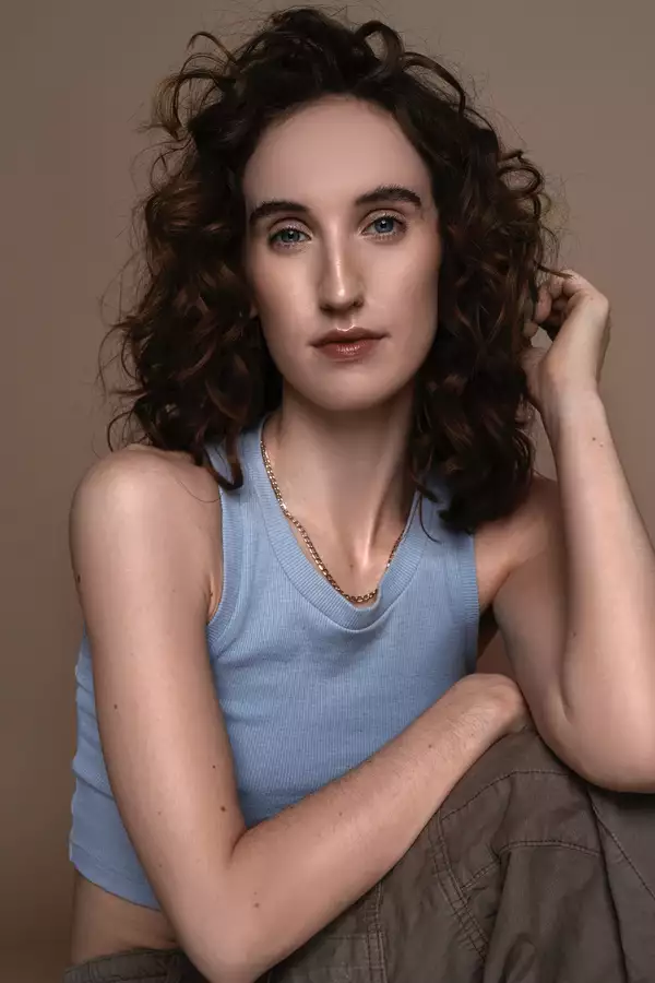 Headshot of Jules Valentine