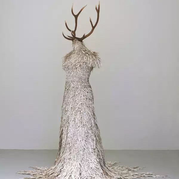 Photo of a sculpture by Susie MacMurray