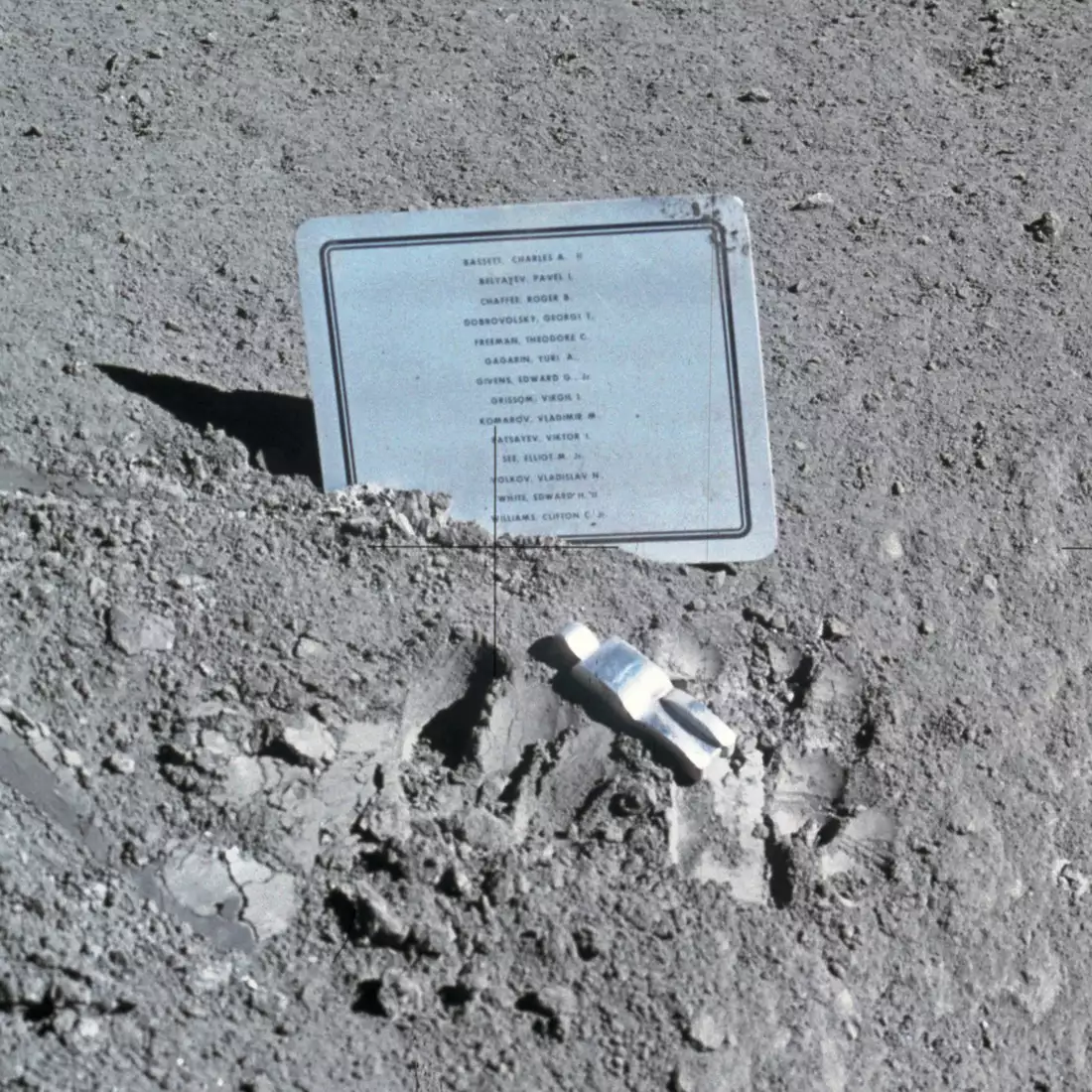 10 Facts About... The Moon | Factory+ | The Moonwalkers – Factory ...