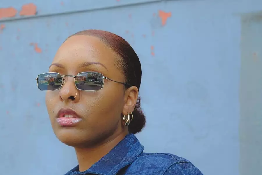 Headshot of LayFullstop