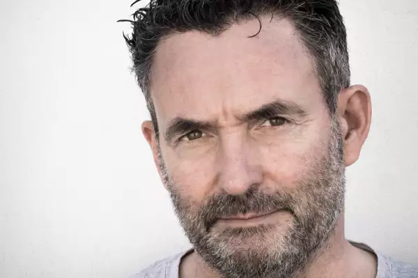 Headshot of Simon Corder