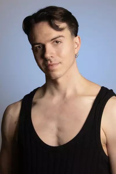 Headshot of Joshua Hubbard